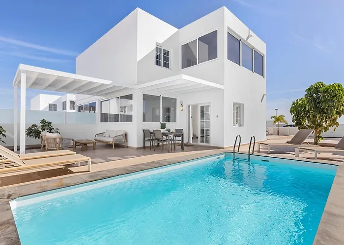 Villa Atlantica - Heated Pool In Playa Blanca