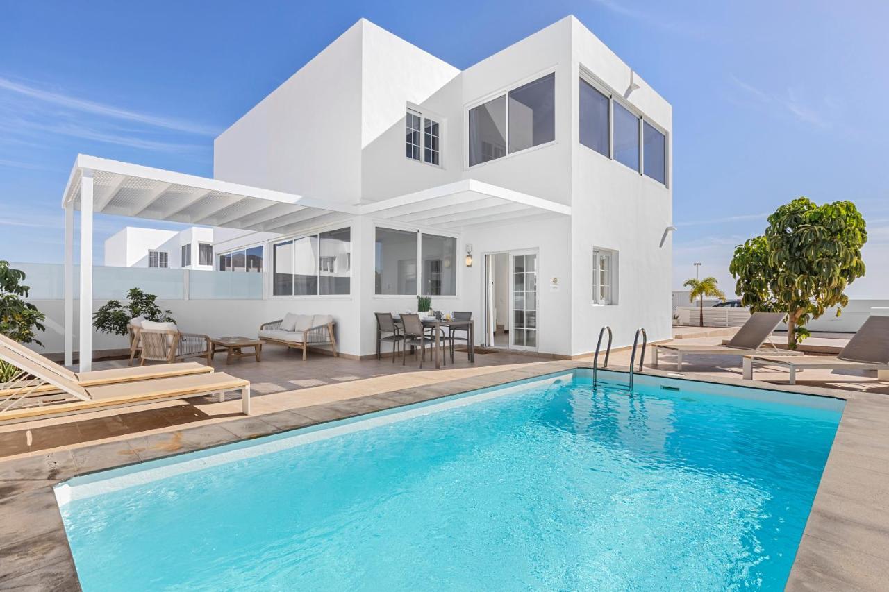 Atlantica - Heated Pool In Villa Playa Blanca (Lanzarote)