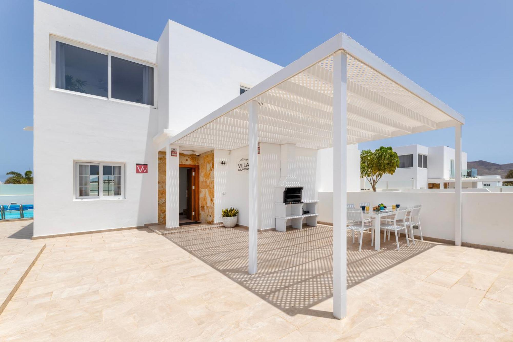 Villa Atlantica - Heated Pool In *