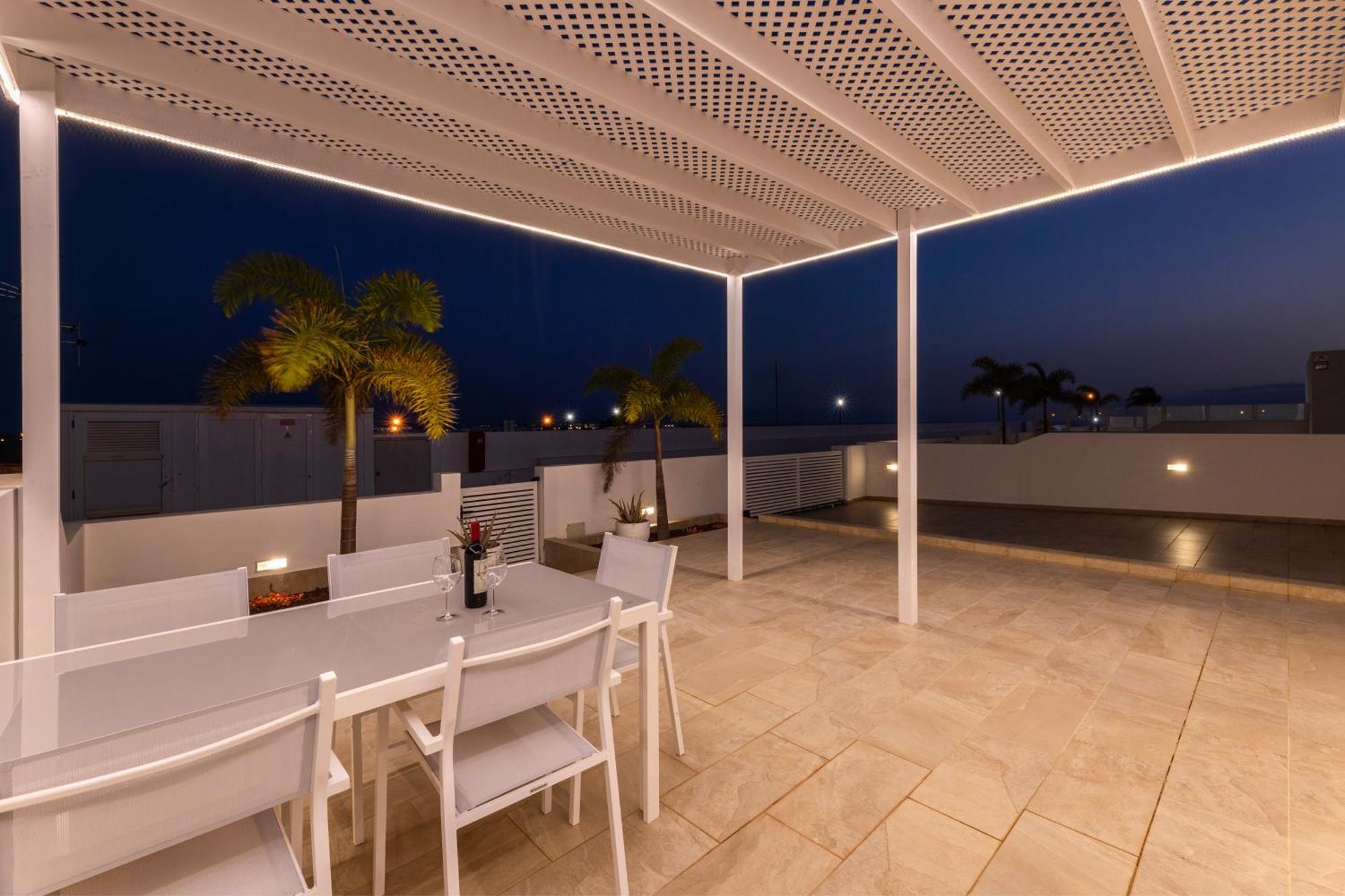Villa Atlantica - Heated Pool In