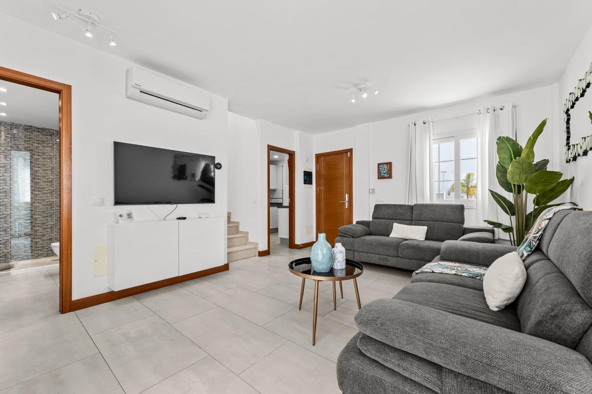 Villa Atlantica - Heated Pool In Playa Blanca (Lanzarote)
