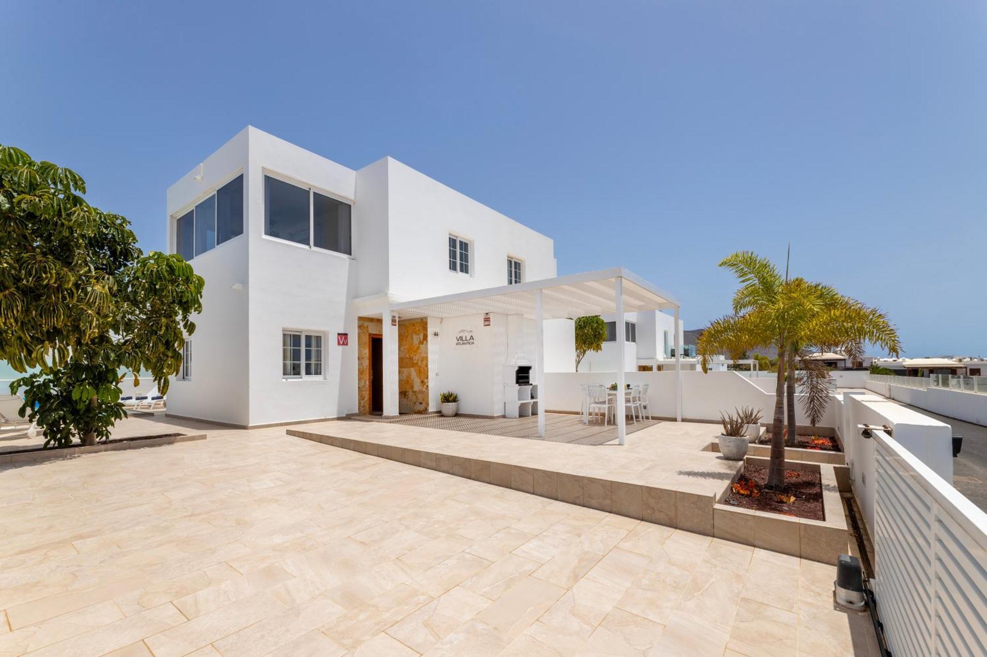 Atlantica - Heated Pool In *