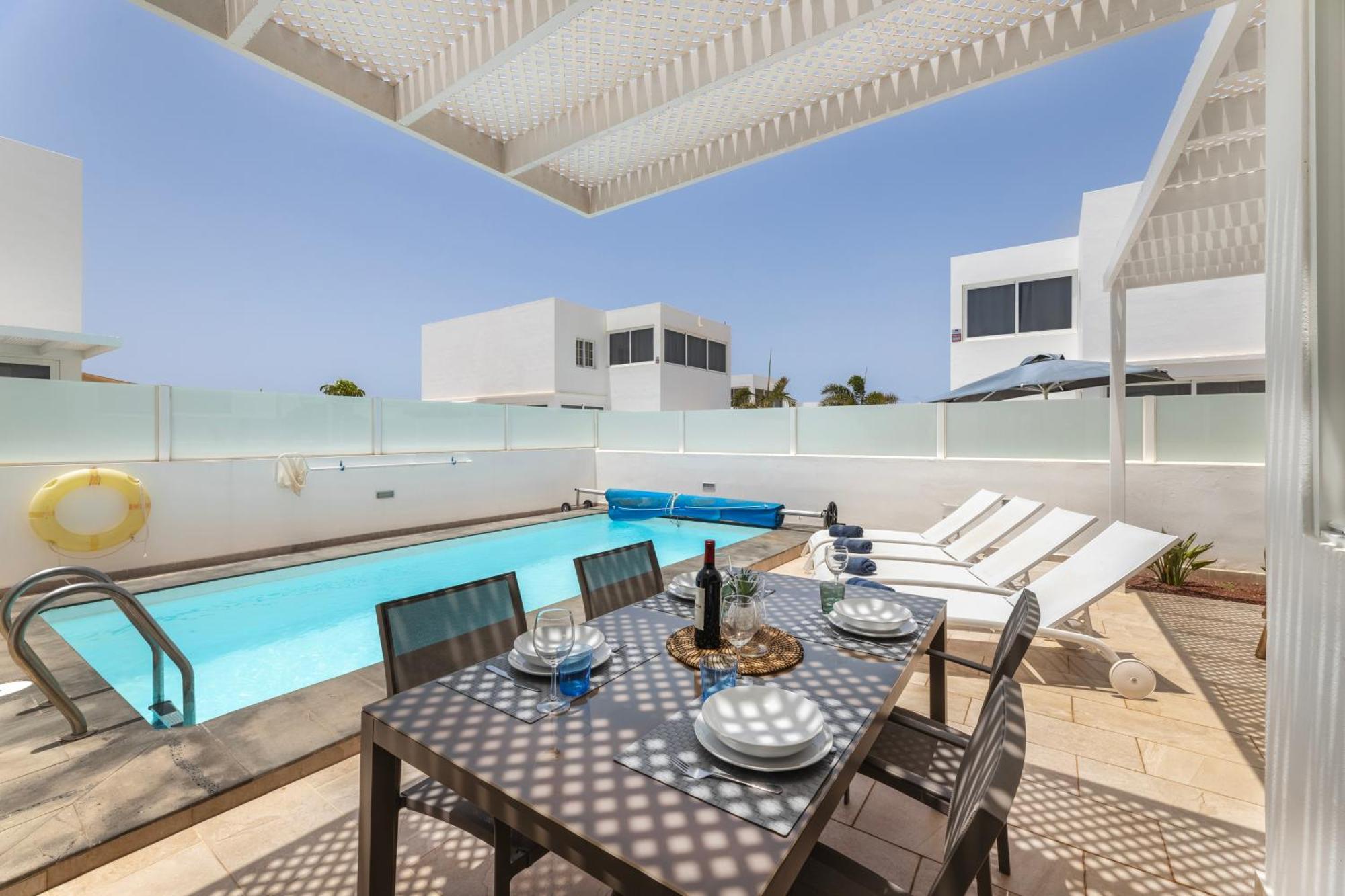 Villa Atlantica - Heated Pool In *
